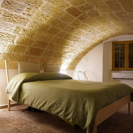 Maison Sophie, Vacation Home, Historic Center *